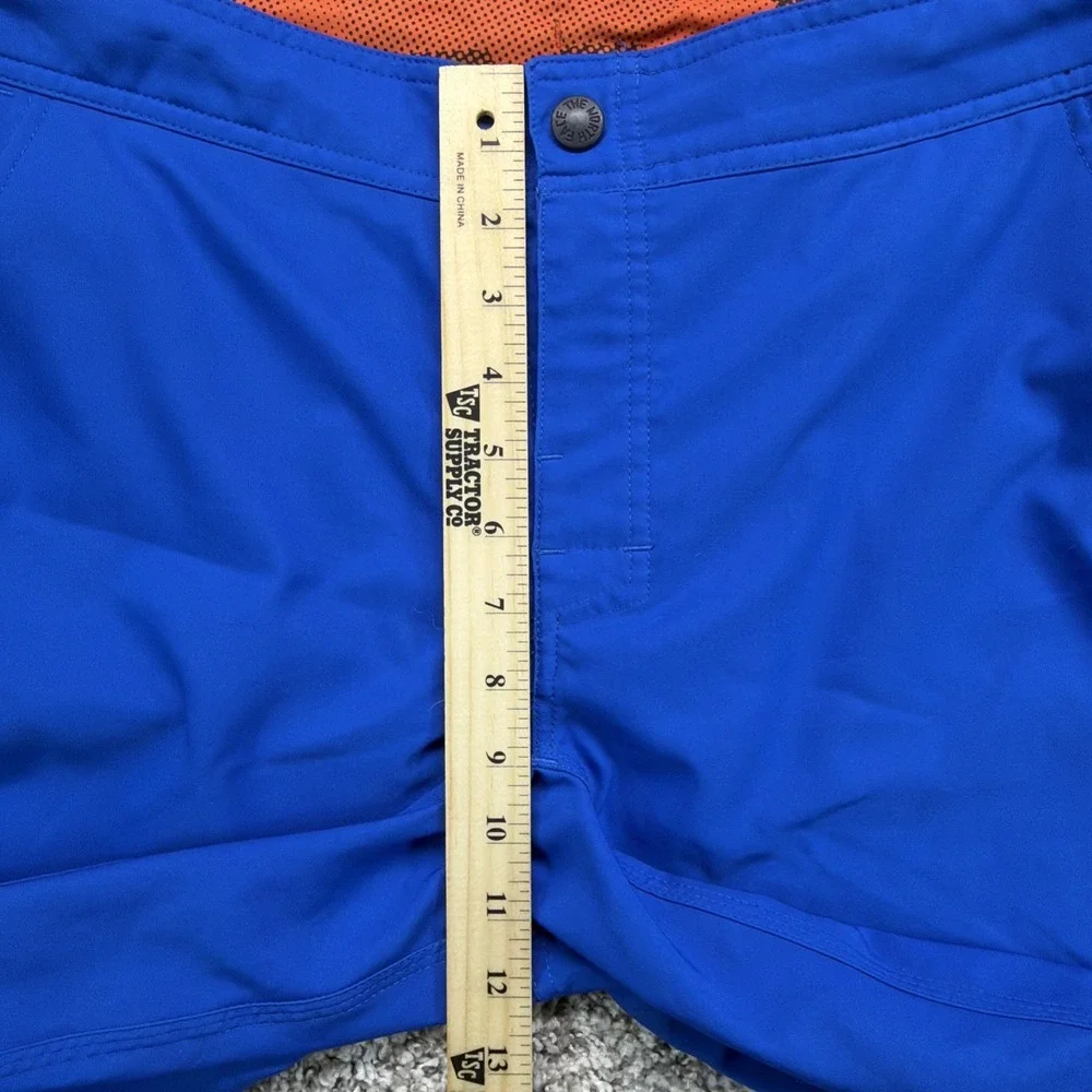 The North Face Blue Board Shorts Swim Trunks Mens Size 32‎ Zip Pocket